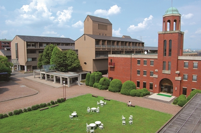 名古屋文理大学　(愛知県稲沢市)
